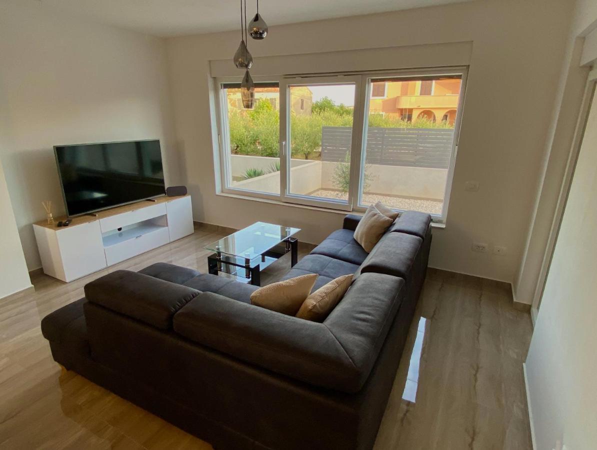 Ferienhaus Luka Zadar Buitenkant foto